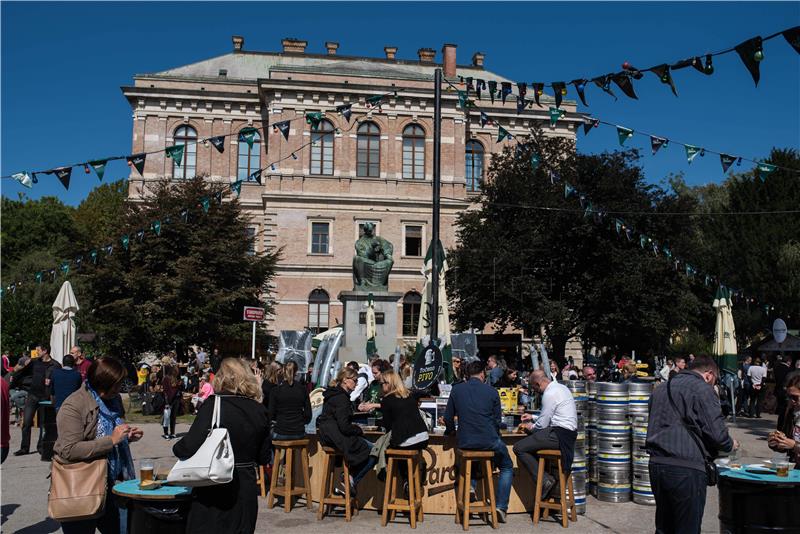 Na Zagreb Burger Festivalu hrvatski autohtoni proizvodi