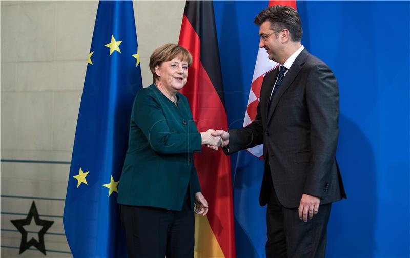 Croatian PM congratulates Angela Merkel on election victory