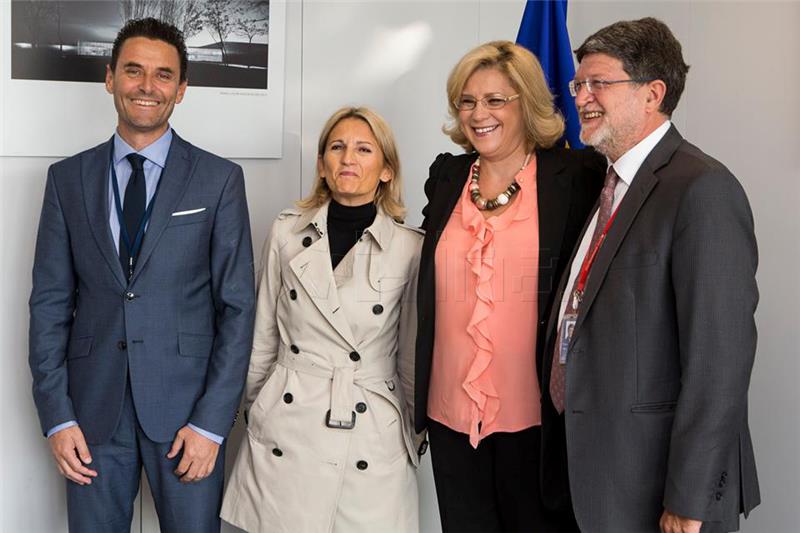 MEP Picula talks to Commissioner Cretu about European islands