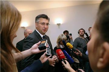 Plenković: Nema zamjene teza - Todorić je došao do Vlade, a ne obrnuto