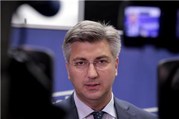 Plenković osudio nasilje u Kataloniji