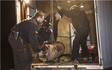 German authorities defuse WWII-era bomb in Berlin