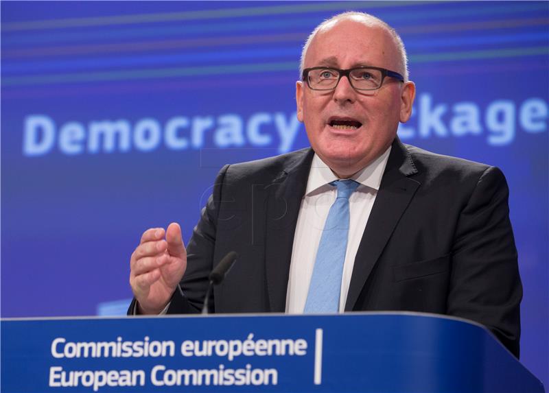 Timmermans upozorava da EU mora brže ostvarivati svoje prioritete