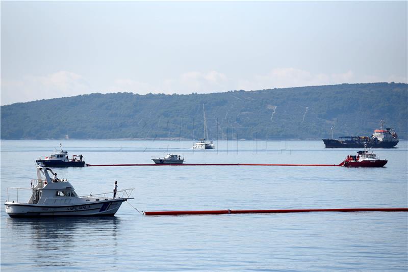 Split: Održana pokazna vježba suzbijanja onečišćenja mora