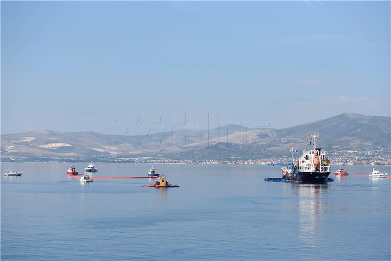 Split: Održana pokazna vježba suzbijanja onečišćenja mora