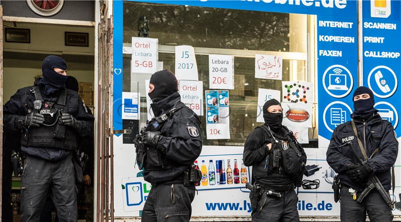 Raid due to suspected support of terrorism in Berlin