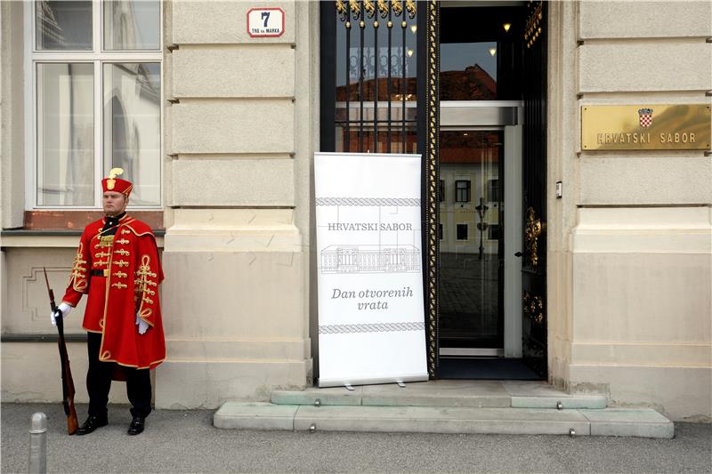 Parliament speaker congratulates Croatians on Independence Day