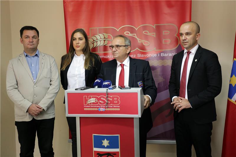 Konferencija za novinare u središnjici HDSSB-a