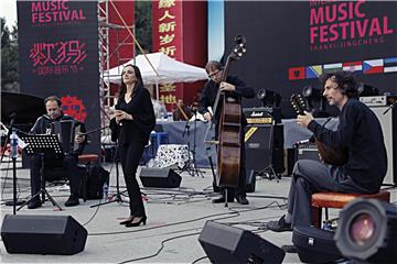 Kina: Glazbeni festivali u znaku hrvatske jazz i etno glazbe