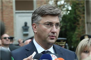 Plenković: Ključno do kraja godine pripremiti protupožarni plan za 2018.