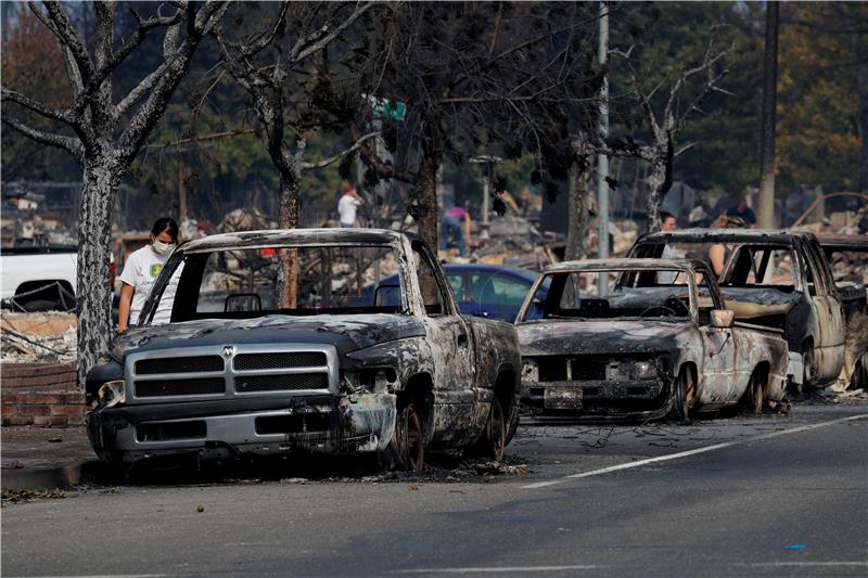 USA NORTHERN CALIFORNIA FIRE