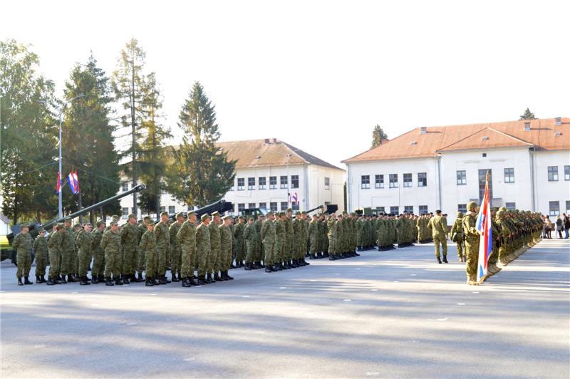 Croatian troops leaving for NATO mission in Poland