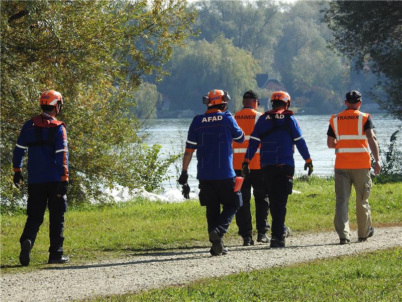 IPA FLOODS – VARAŽDIN 2017 -  vježba obrane od poplave izvedena na rijeci Dravi