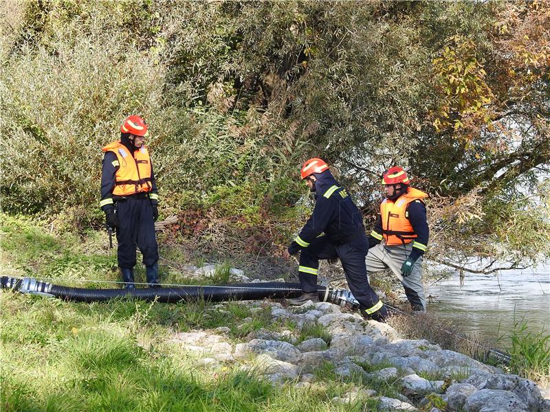 IPA FLOODS – VARAŽDIN 2017 -  vježba obrane od poplave izvedena na rijeci Dravi