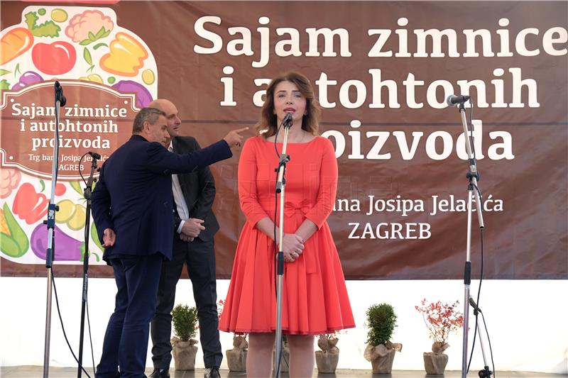 Otvoren sajam zimnice i autohtonih proizvoda u Zagrebu