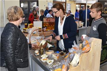 Vinkovci: Proslava 20. rođendana akcije Kupujmo hrvatsko