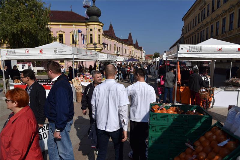 Vinkovci: Proslava 20. rođendana akcije Kupujmo hrvatsko