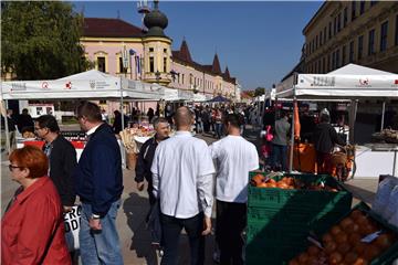 Vinkovci: Proslava 20. rođendana akcije Kupujmo hrvatsko