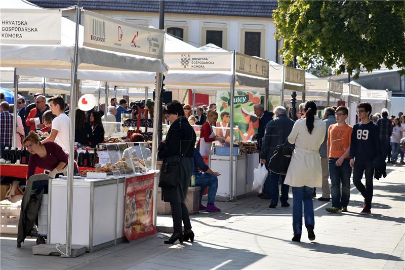 Vinkovci: Proslava 20. rođendana akcije Kupujmo hrvatsko