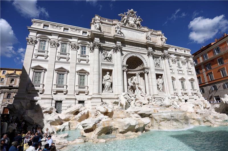 Rim - Fontana di Trevi