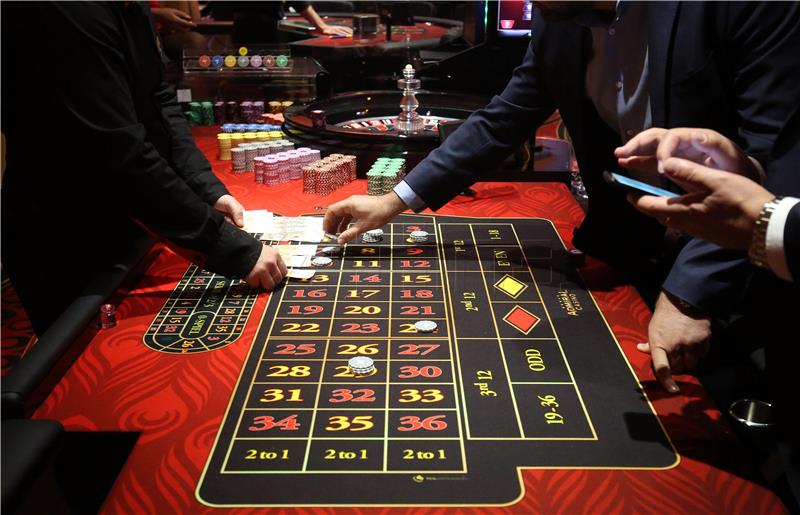 Otvoren hotel i casino – Grand Casino Admiral