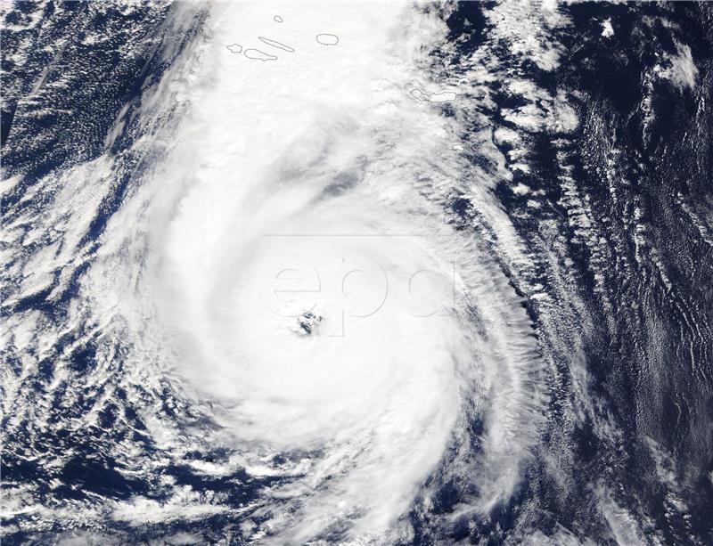 SPACE ATLANTIC HURRICANE OPHELIA