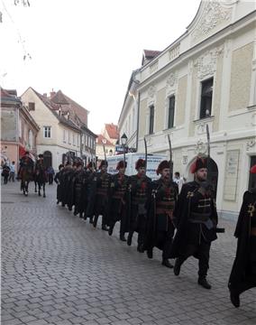 Završen festival Dani kravate