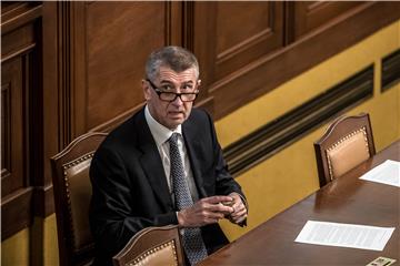 Česi biraju novi parlament, najizgledniji premijer milijarder Babiš