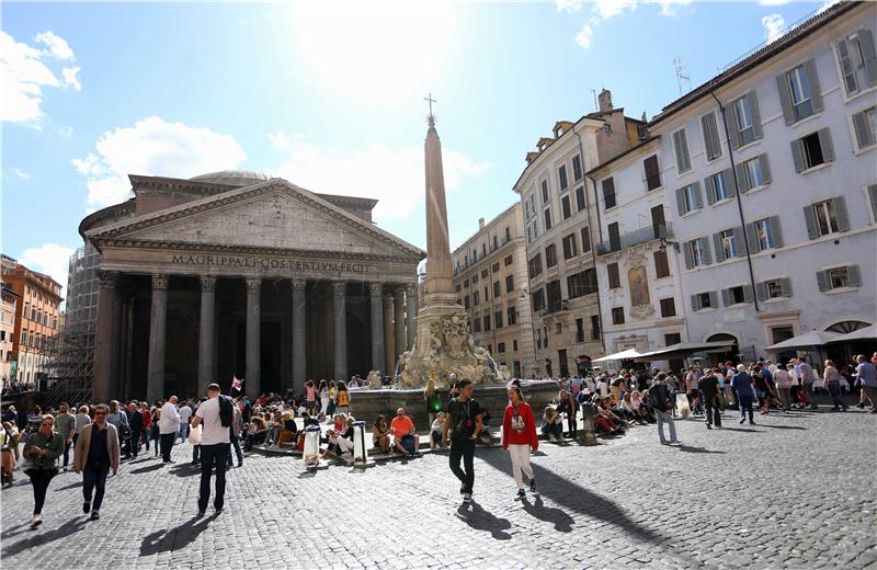 Rim - Piazza della Rotonda i Panteon