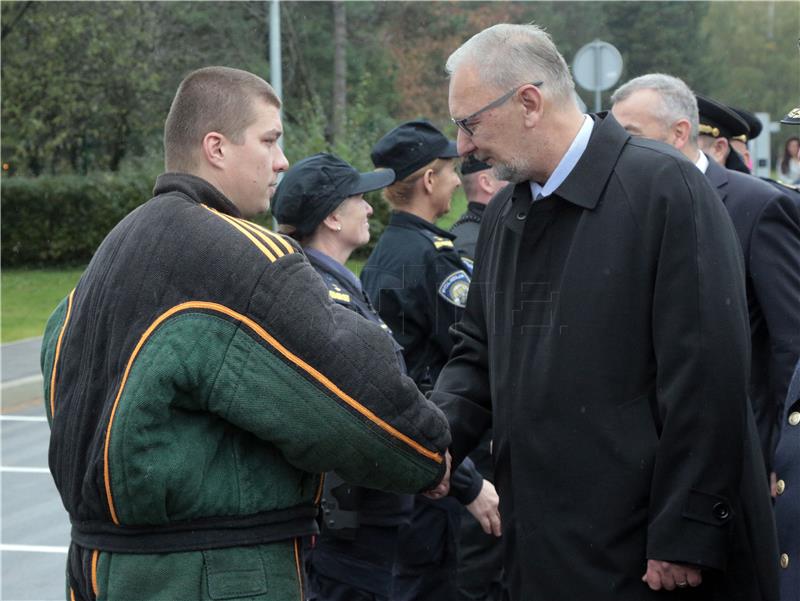 Obilježavanje početka školovanja polaznika Policijske škole 'Josip Jović' i otvaranje Centra za obuku vodiča i dresuru pasa