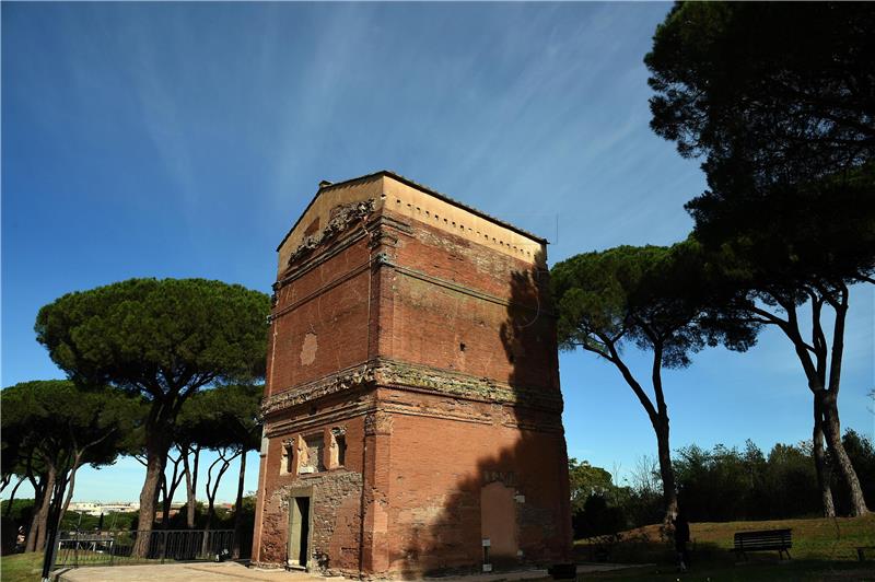 ITALY ARCHAEOLOGY APPIA ANTICA