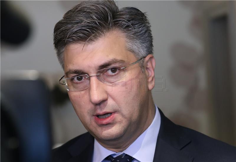 Plenković: Zahtjev za mojim opozivom još je jedna neuspješna oporbena inicijativa