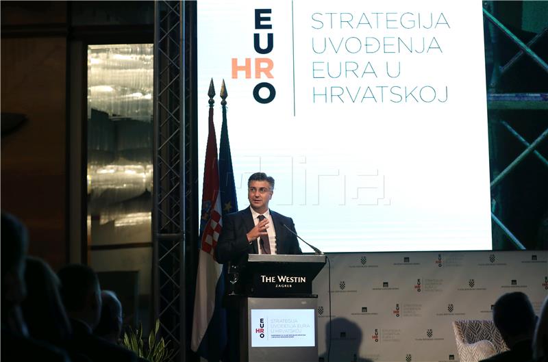 EURO Plenković: Plan je da Hrvatska 2020. uđe u tečajni mehanizam