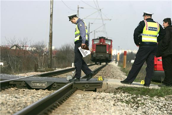 Kod Popovače 22-godišnjak smrtno stradao u naletu vlaka