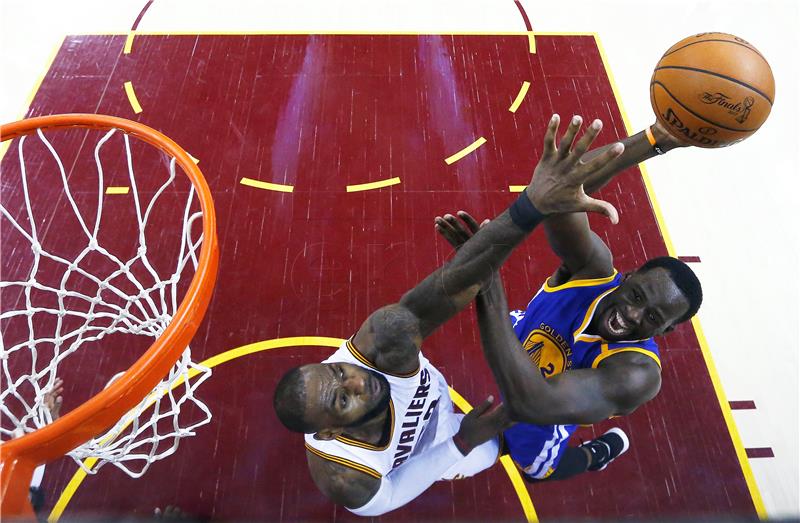 Draymond Green: Nisam ni uzvratio udarac, a kažnjen sam