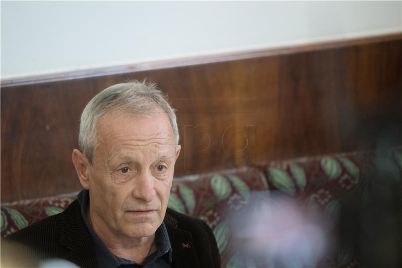 Peter Pilz odrekao se zastupničkog mandata zbog opužbi za seksualno zlostavljanje