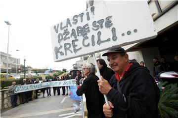 Prosvjed protiv termoelektrane Peruća