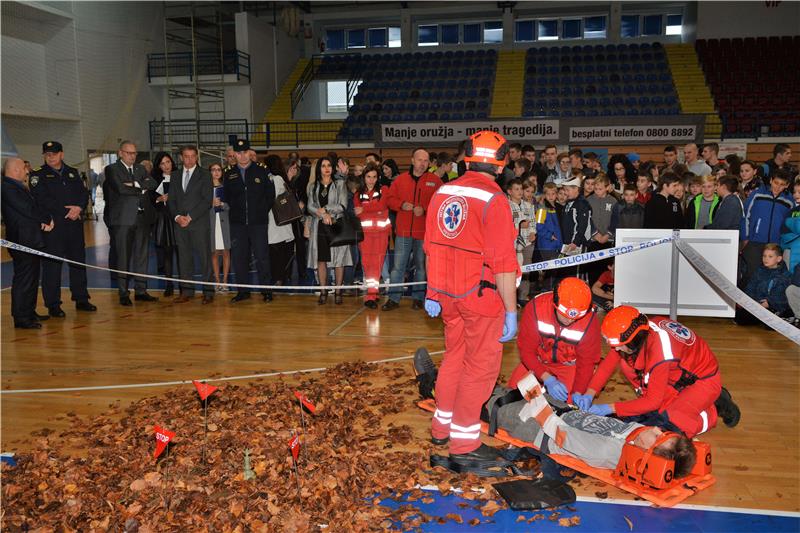 Akcija "Manje oružja manje tragedija"