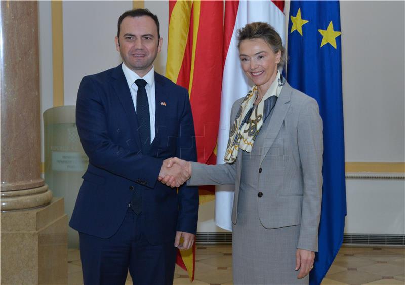 Croatian foreign minister meets Macedonian deputy PM in charge of European affairs