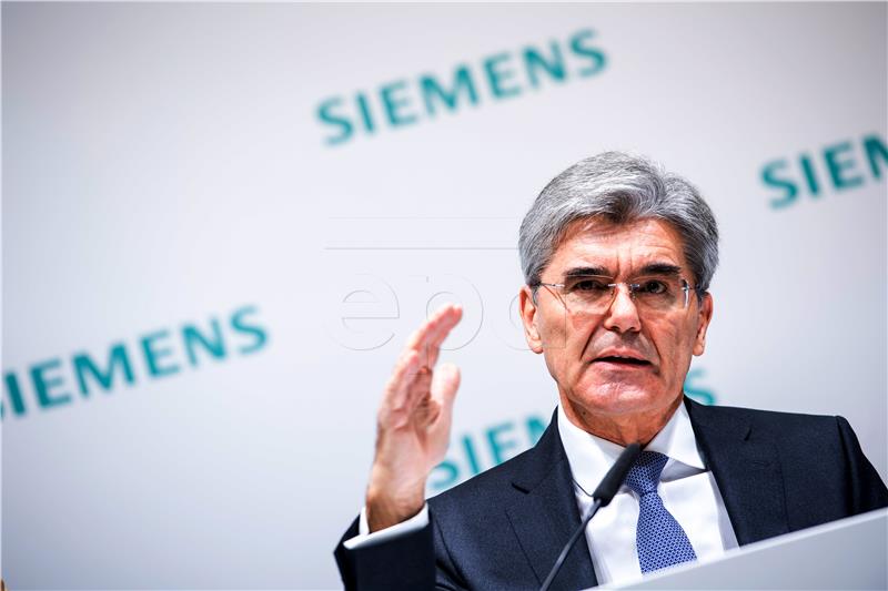 GERMANY BUSINESS SIEMENS