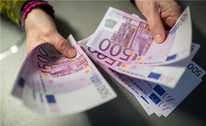 Opinion poll on introducing euro currency