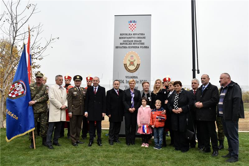 Svečano otvorenje vojarne '204. brigade Hrvatske vojske'