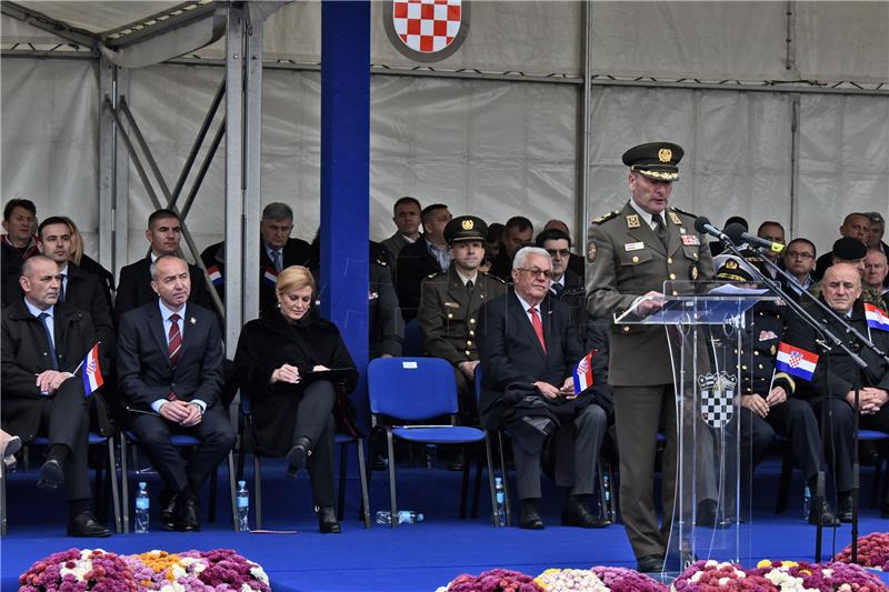 Svečano otvorenje vojarne '204. brigade Hrvatske vojske'