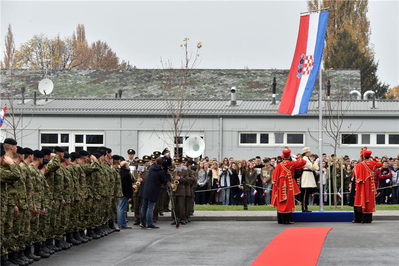 Svečano otvorenje vojarne '204. brigade Hrvatske vojske'