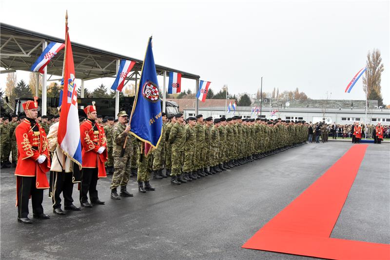 Svečano otvorenje vojarne '204. brigade Hrvatske vojske'