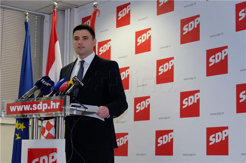 Bernardić: SDP želi promjeniti radno zakonodavstvo da zaustavi iseljavanje mladih