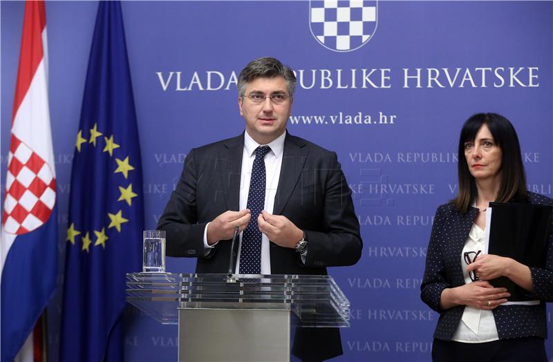 Konferencija za medije premijera Plenkovića i ministrice Divjak