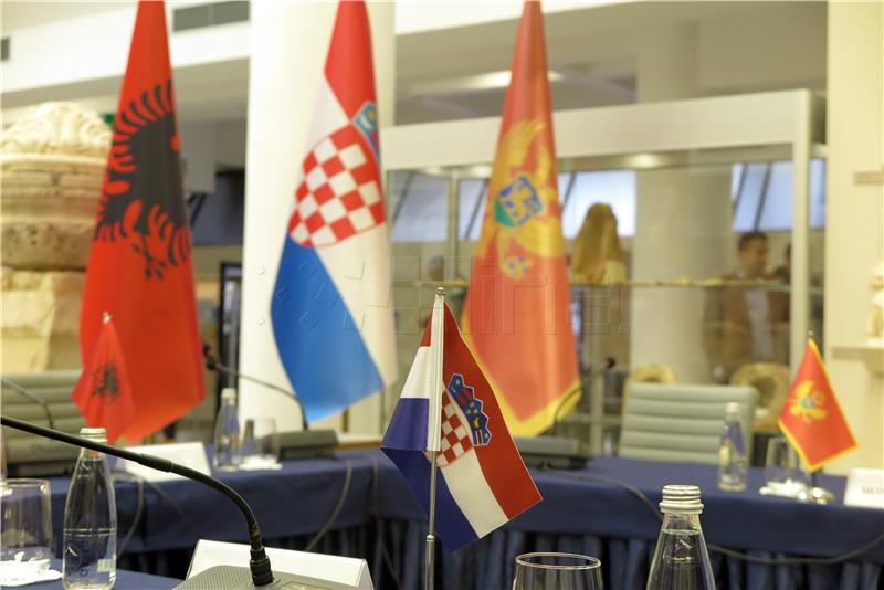 Sastanak Jadranske trilaterale Hrvatska – Albanija – Crna Gora u Draču