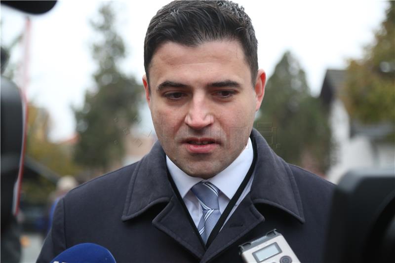 SDP chief attends commemoration in Vukovar