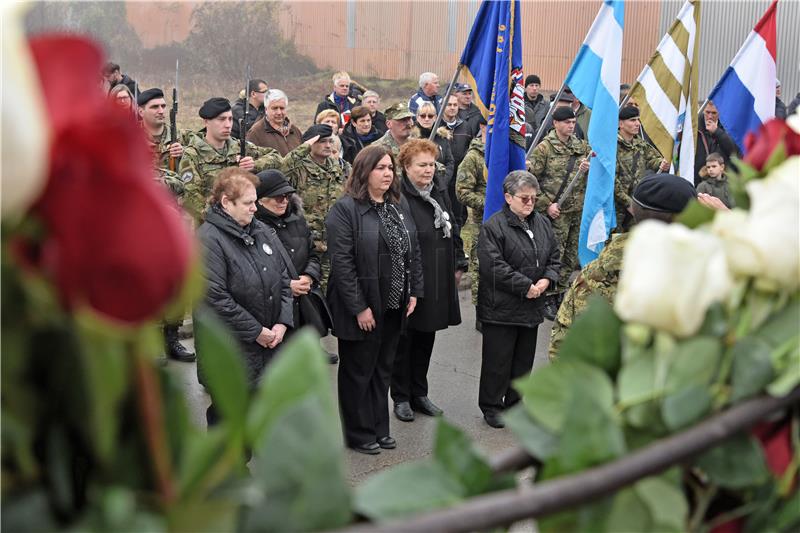 Obilježena 26. obljetnica stradanja vukovarske četvrti Borovo naselje